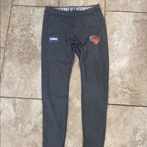 Under Armour NY Knicks Grey Fitted Pant . Size M